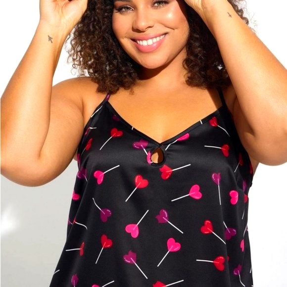 ❤️NWT VINTAGE TORRID VALENTINES DAY BUNDLE: HEART CHEMISE, SCRUNCHIE & BLINDFOLD - Picture 8 of 13